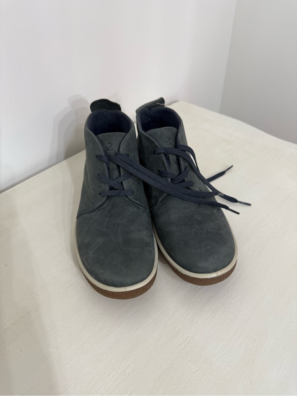 Ecco Men's Charcoal Chukka Boots